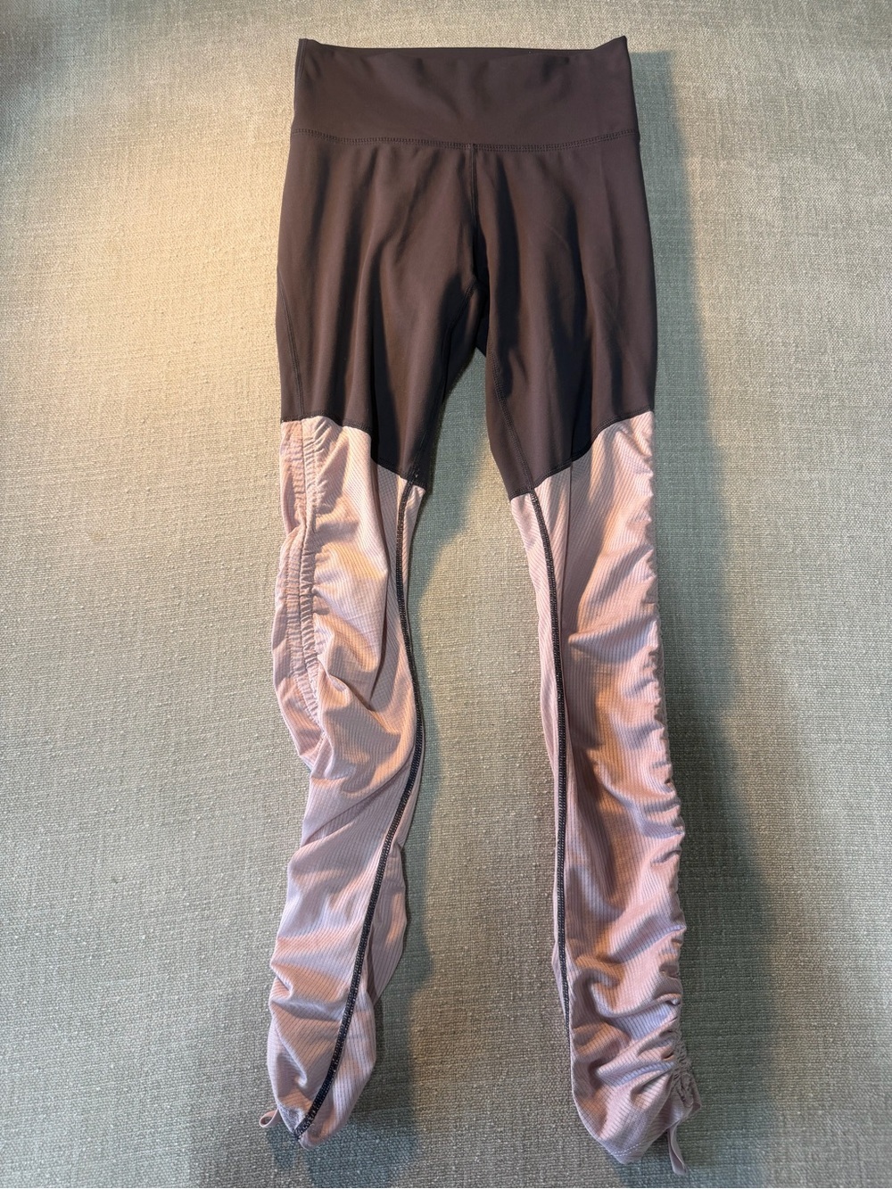 Fabletics Black and Dusty Pink Ruched Leggings
